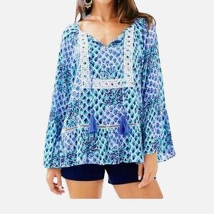 Lilly Pulitzer Amisa Bell Sleeve Top Size Small
